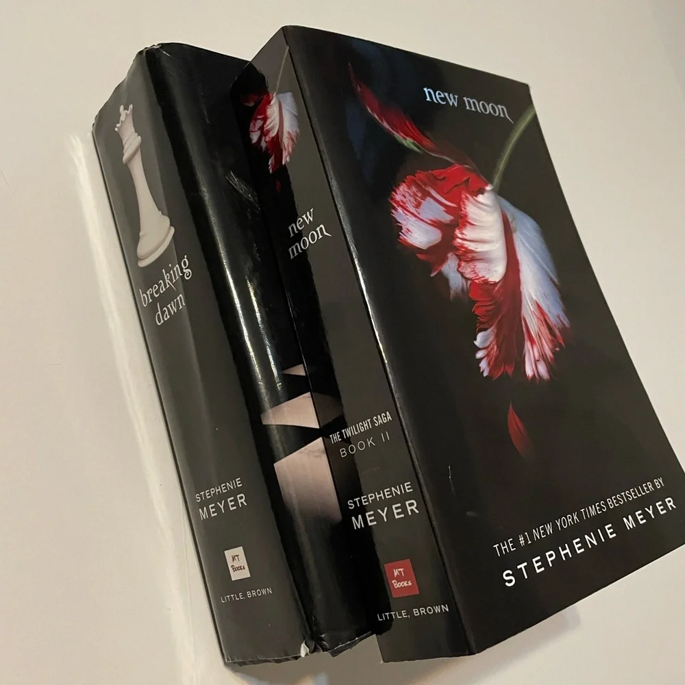 Bundle of 2 The Twilight Breaking Dawn / New Moon Hardcover First Edition